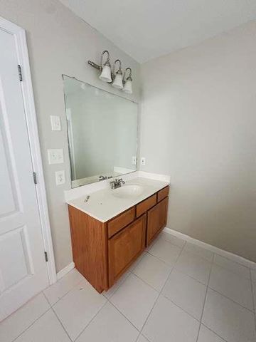3999 Elm Trace Drive, Loganville, GA 30052