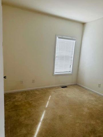 3999 Elm Trace Drive, Loganville, GA 30052