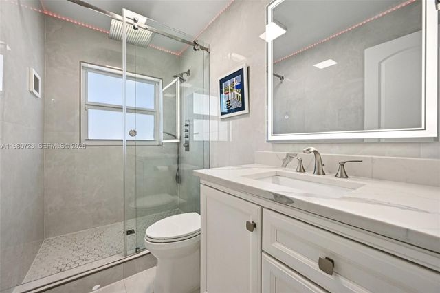 8900 SW 7th St, Boca Raton, FL 33433