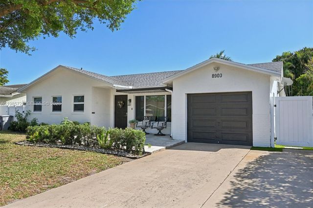 8900 SW 7th St, Boca Raton, FL 33433