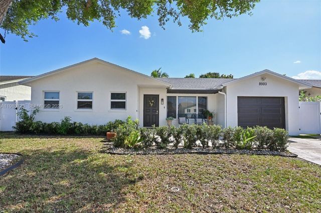 8900 SW 7th St, Boca Raton, FL 33433