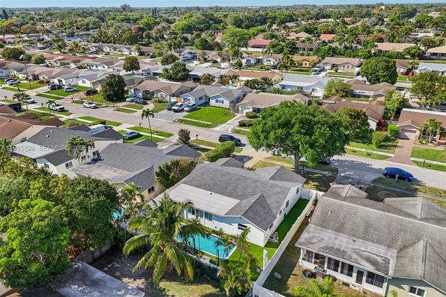 8900 SW 7th St, Boca Raton, FL 33433