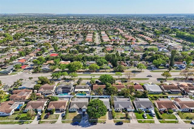 8900 SW 7th St, Boca Raton, FL 33433