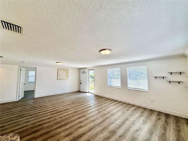 3295 ADRIAN AVENUE, Largo, FL 33774