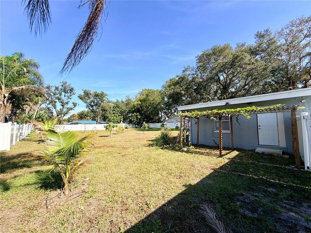 3295 ADRIAN AVENUE, Largo, FL 33774