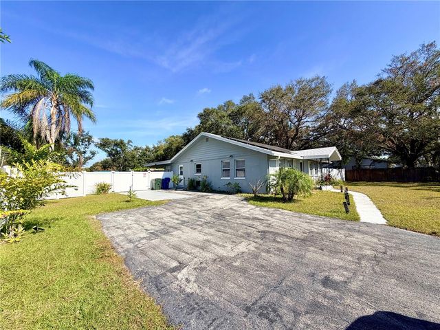 3295 ADRIAN AVENUE, Largo, FL 33774