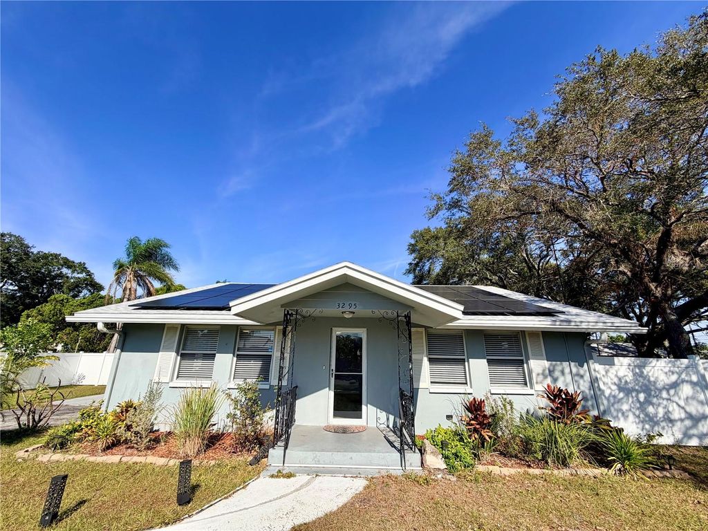 3295 ADRIAN AVENUE, Largo, FL 33774