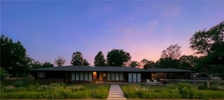 307 Crestview Drive, Bentonville, AR 72712