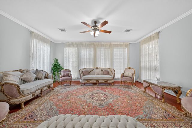 4206 Clearwater Court, Sugar Land, TX 77459