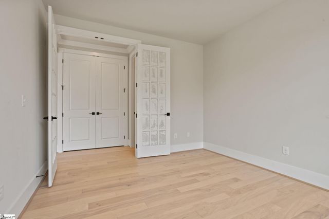102 Adrian Way, Simpsonville, SC 29680