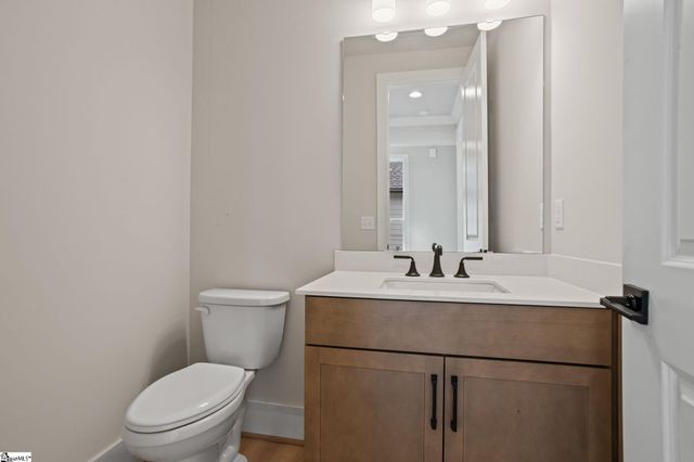 102 Adrian Way, Simpsonville, SC 29680