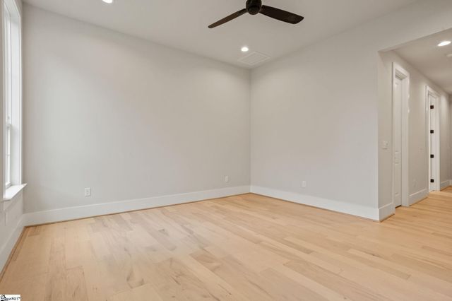 102 Adrian Way, Simpsonville, SC 29680
