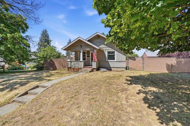 4013 N Whitehouse St, Spokane, WA 99205