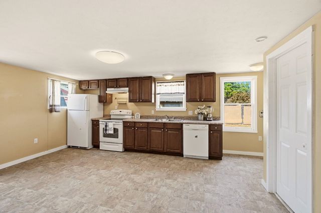4013 N Whitehouse St, Spokane, WA 99205
