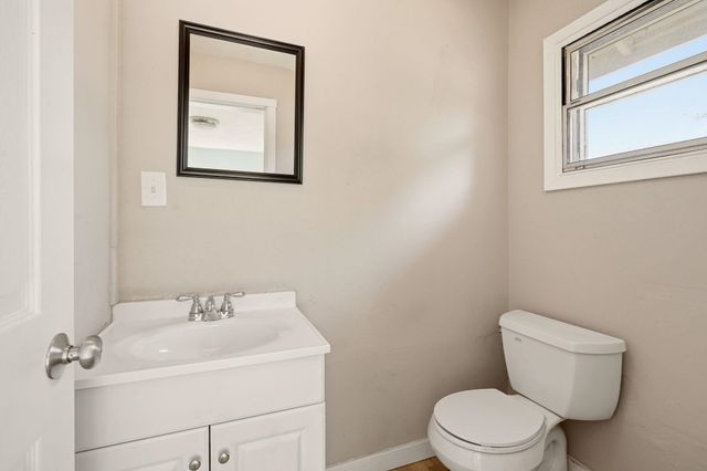 4013 N Whitehouse St, Spokane, WA 99205