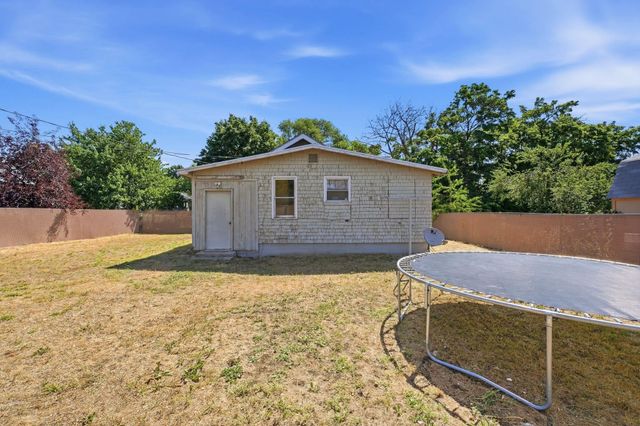 4013 N Whitehouse St, Spokane, WA 99205