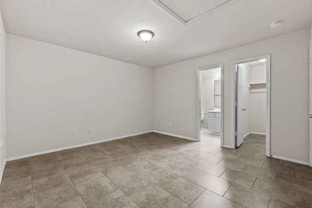 1617 Nichole Woods Drive, Houston, TX 77047