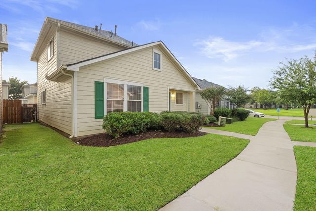 1617 Nichole Woods Drive, Houston, TX 77047