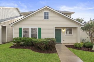 1617 Nichole Woods Drive, Houston, TX 77047