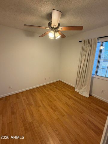 5232 W MAUNA LOA Lane, Glendale, AZ 85306