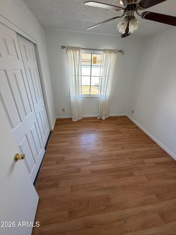 5232 W MAUNA LOA Lane, Glendale, AZ 85306