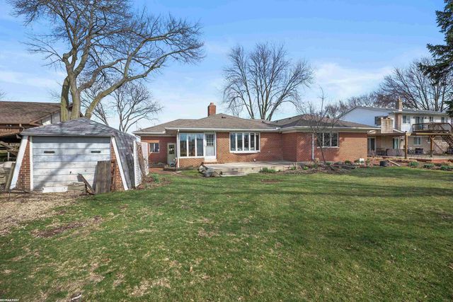 41589 Windmill Street, Harrison Twp, MI 48045