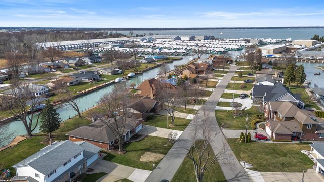 41589 Windmill Street, Harrison Twp, MI 48045