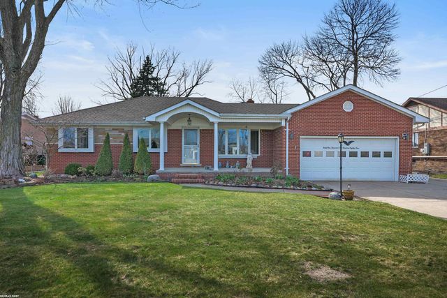 41589 Windmill Street, Harrison Twp, MI 48045