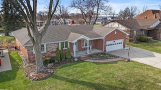 41589 Windmill Street, Harrison Twp, MI 48045