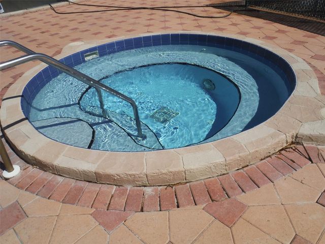 172 CLUBVIEW DRIVE 5, Safety Harbor, FL 34695