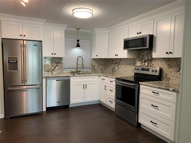 172 CLUBVIEW DRIVE 5, Safety Harbor, FL 34695