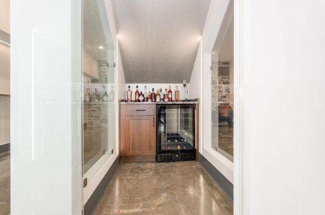 200-202 N Blarney Court, Nixa, MO 65714