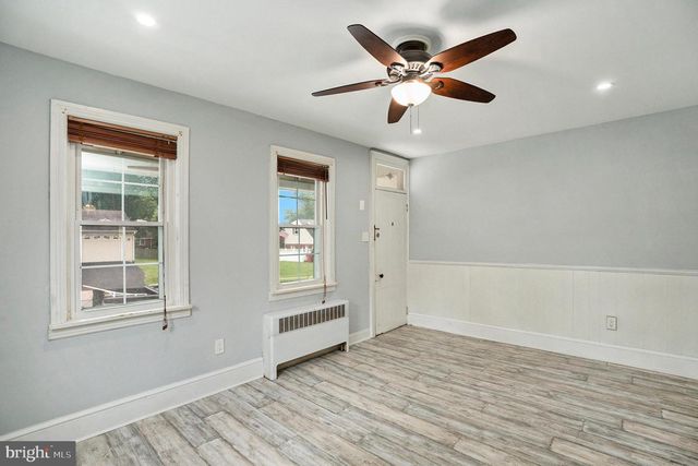 423 LINCOLN AVE, Souderton, PA 18964