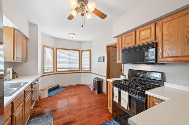 1055 N Shore Drive, Forest Lake, MN 55025