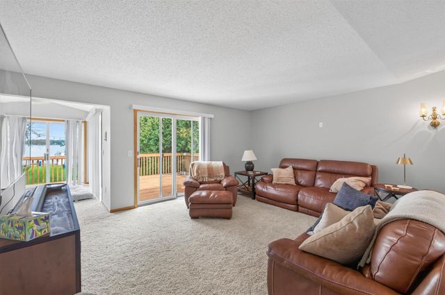 1055 N Shore Drive, Forest Lake, MN 55025