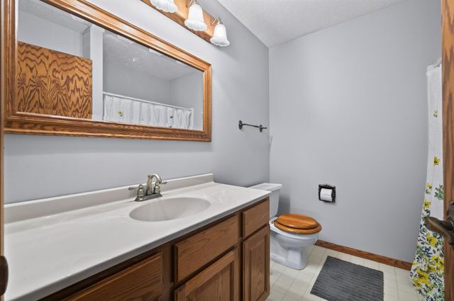 1055 N Shore Drive, Forest Lake, MN 55025