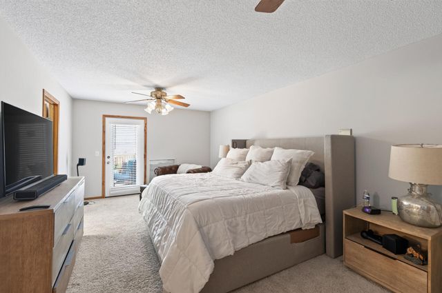 1055 N Shore Drive, Forest Lake, MN 55025