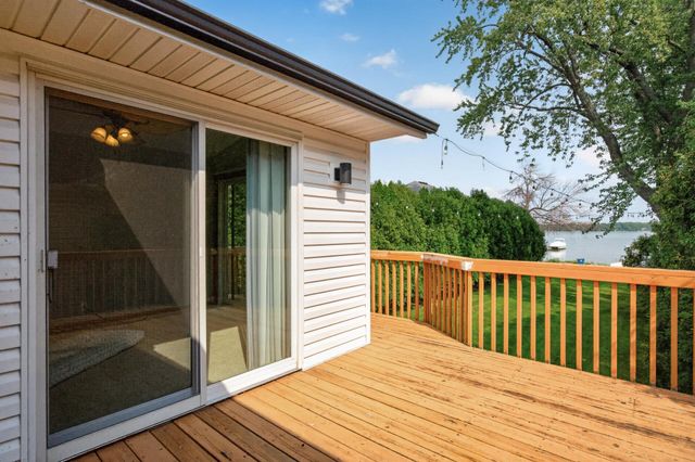 1055 N Shore Drive, Forest Lake, MN 55025