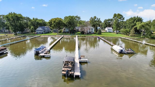 1055 N Shore Drive, Forest Lake, MN 55025