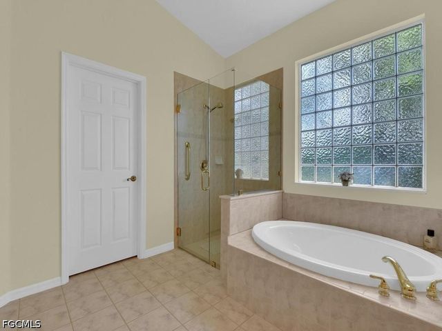15420 Greenock LN, Fort Myers, FL 33912
