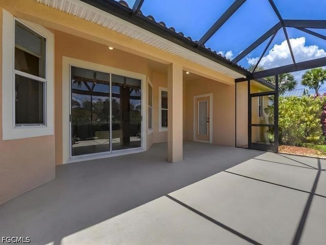 15420 Greenock LN, Fort Myers, FL 33912