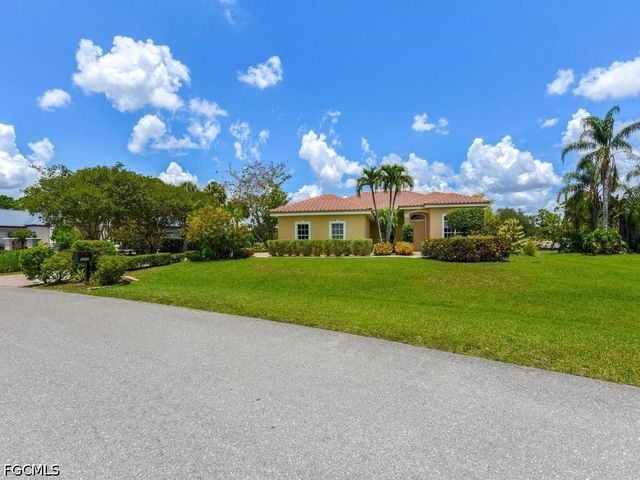 15420 Greenock LN, Fort Myers, FL 33912