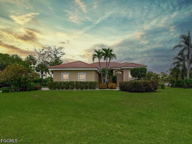 15420 Greenock LN, Fort Myers, FL 33912