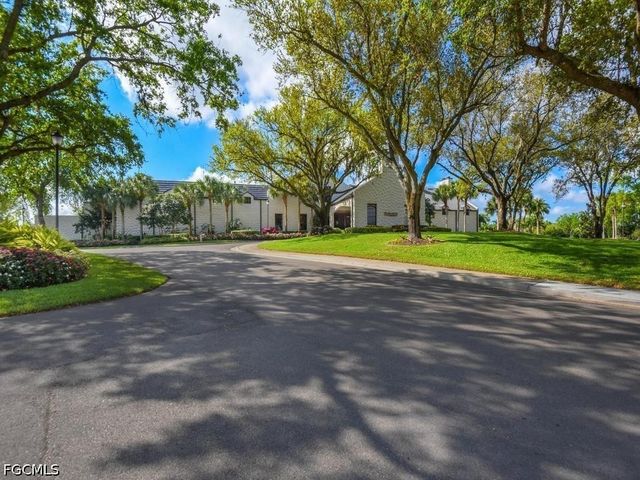 15420 Greenock LN, Fort Myers, FL 33912