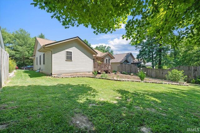 2664 S Danlyn Road, Bloomington, IN 47403
