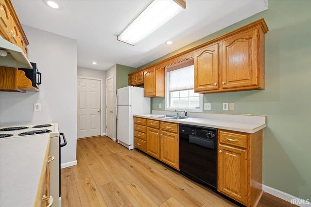 2664 S Danlyn Road, Bloomington, IN 47403