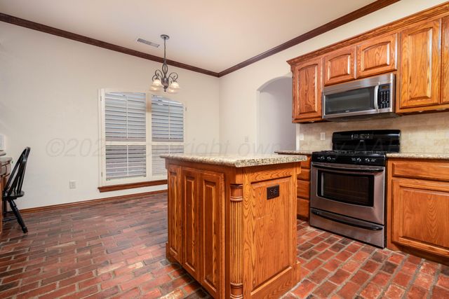 8102 Little Rock Drive, Amarillo, TX 79118