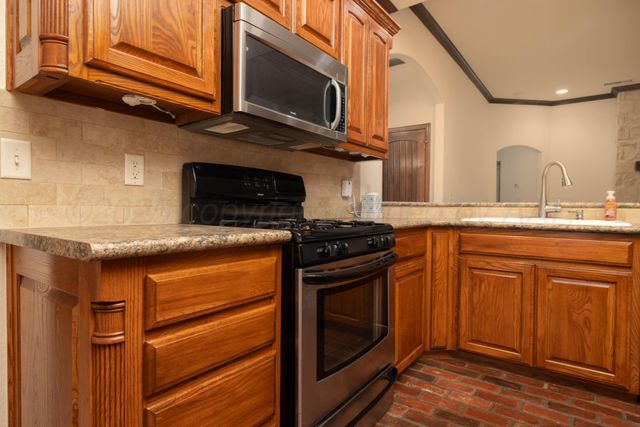 8102 Little Rock Drive, Amarillo, TX 79118