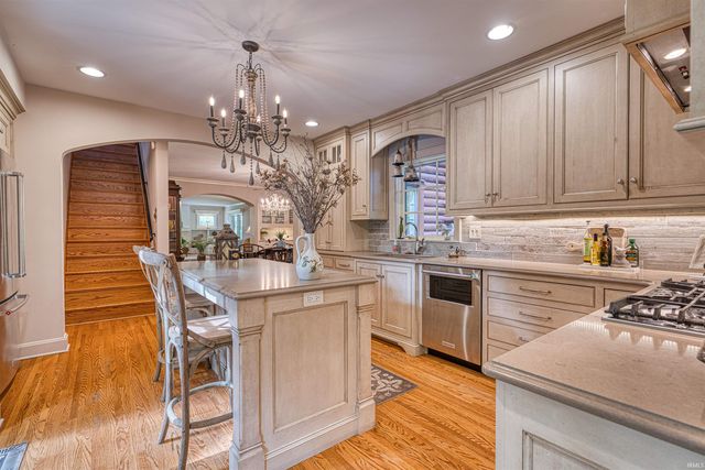 4800 Hoelscher Road, Evansville, IN 47712