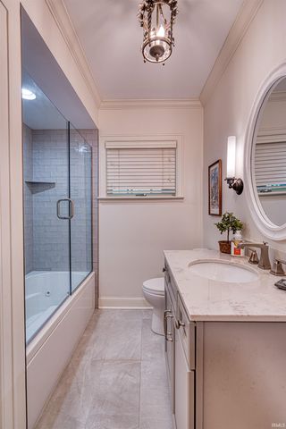 4800 Hoelscher Road, Evansville, IN 47712